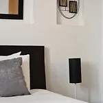 Azenha By Lovelystay Daire Caniço