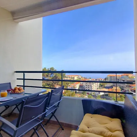 Apartment Azenha By Lovelystay *